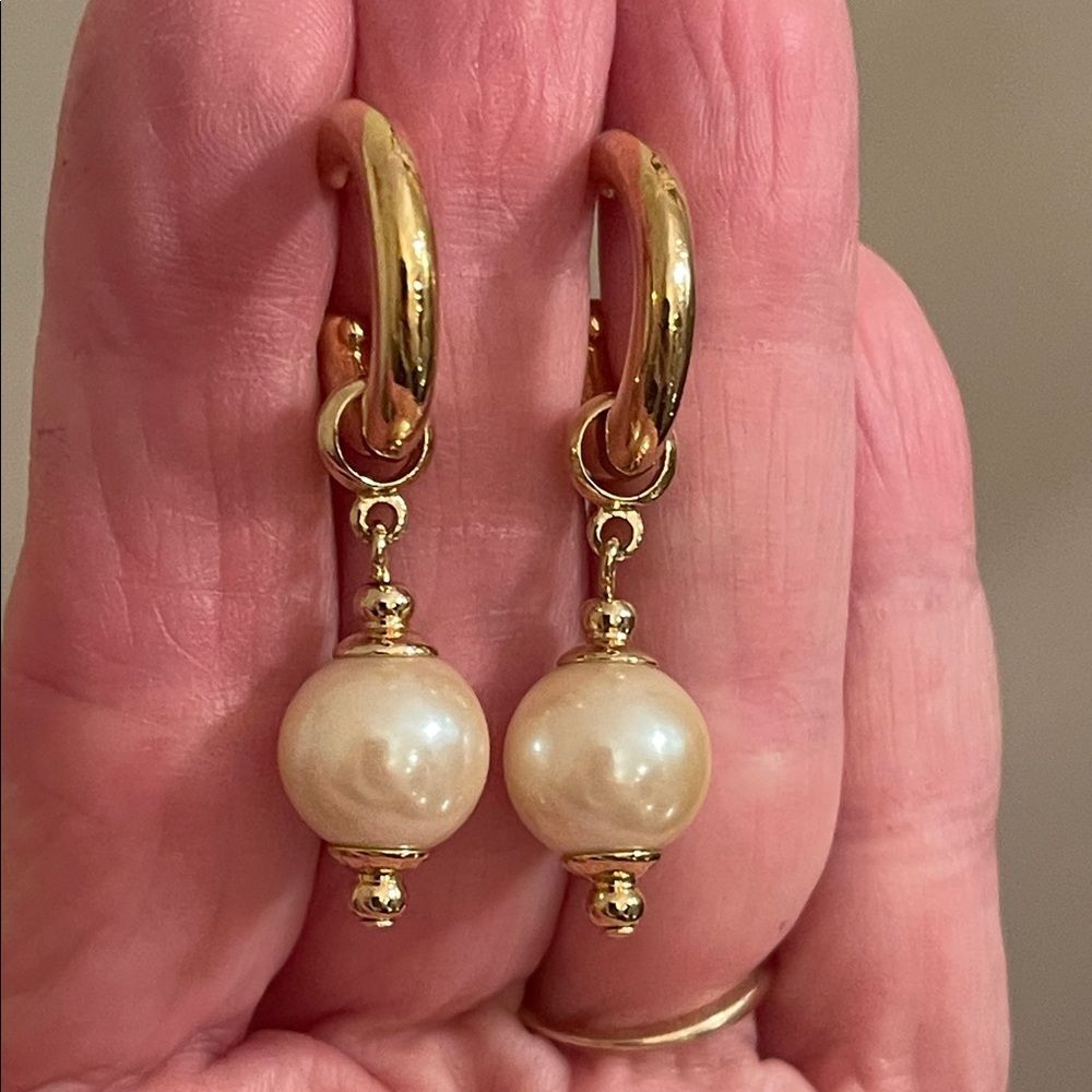 Vintage Gold-tone Hoops with Faux Pearl Charms- Drops - Picture 11 of 16